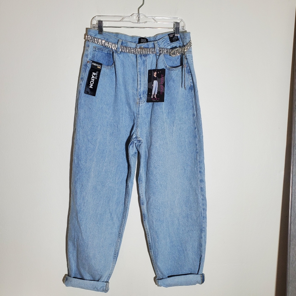 Simple Society Super High Rise Roll Cuff Light Wash Balloon Jeans w/ Bli…